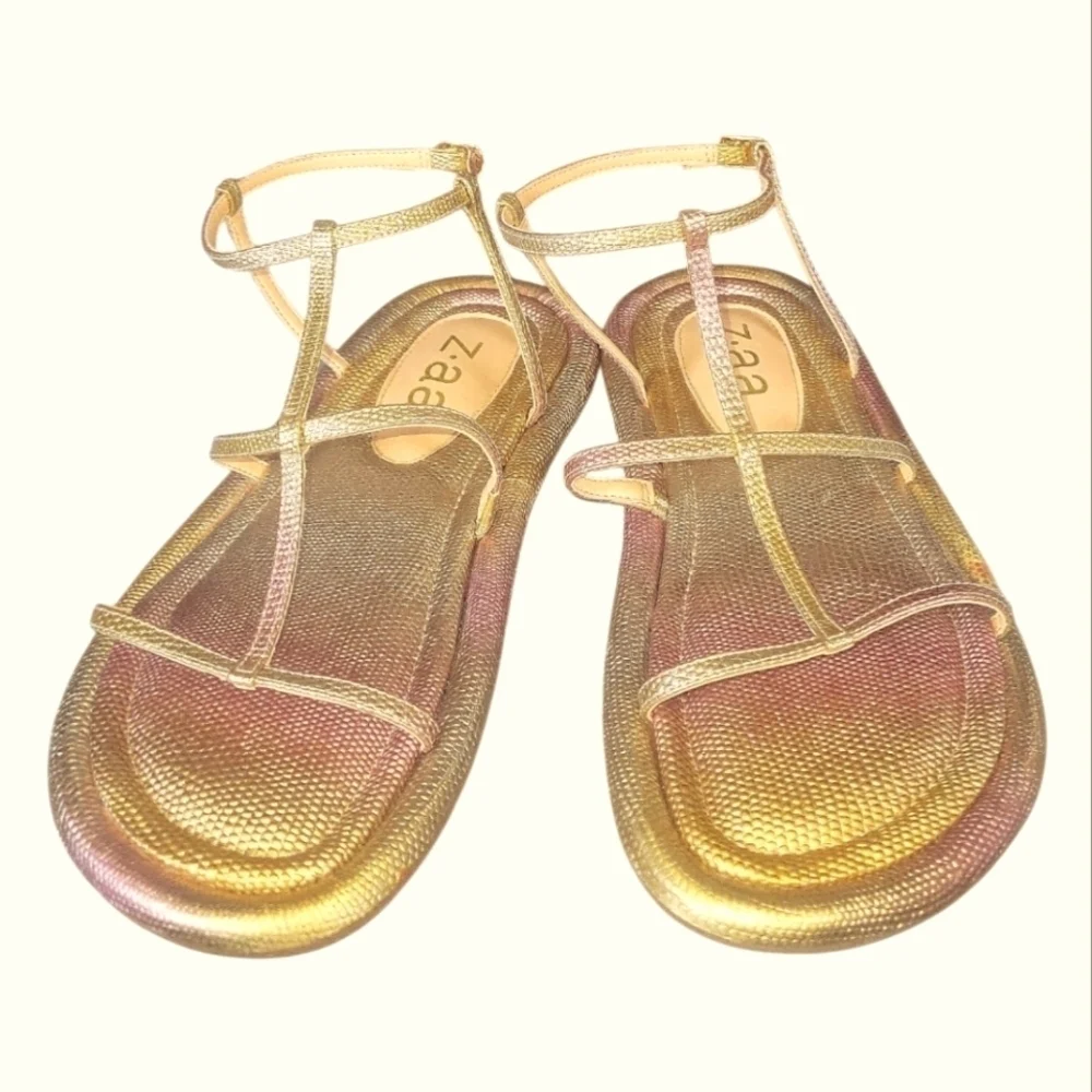 Z.aa Metallic Ombre Gold and Tan Strappy Sandals Made In Brazil US 7 EU 38 BR 36